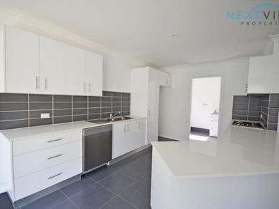 2 / 32 Weller Street, Fletcher