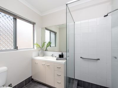 34B Eastdene Circle, Nollamara