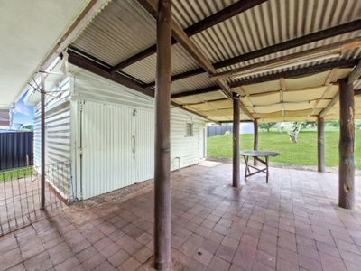 58 Weaver Street, Atherton