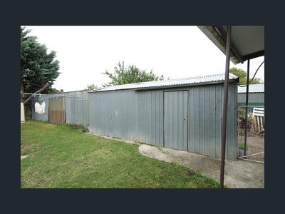 2 Langlands Street, Horsham