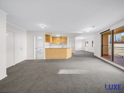 201 / 107 Canberra Avenue, Griffith