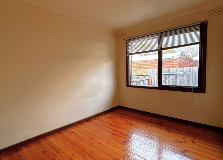 2 / 26 Golf Links Avenue, Oakleigh
