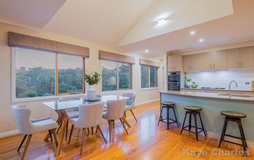 82 Downey Road, Dewhurst