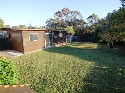 16 Crest Ave, North Nowra