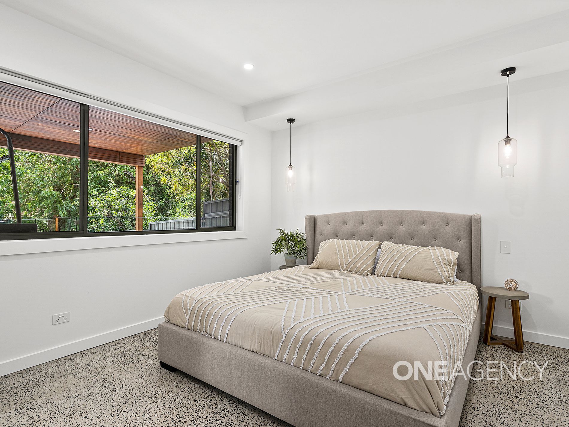 14 Telopea Place, Cordeaux Heights