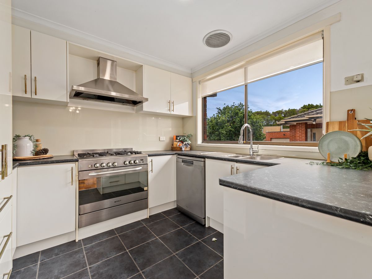 1 / 12 Prospect Hill Crescent, Dandenong North