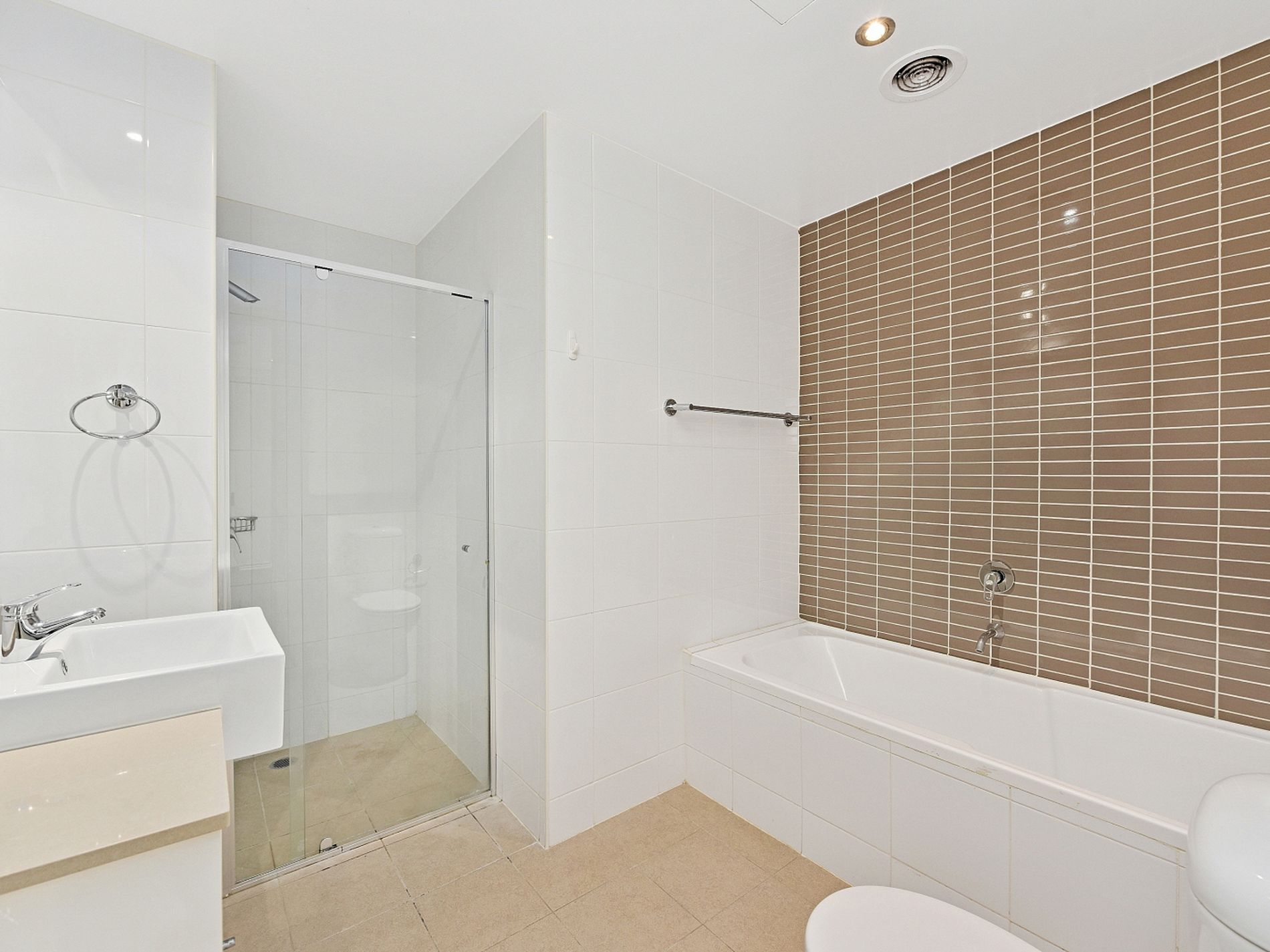 335 / 2 Steadman Street, Rosebery