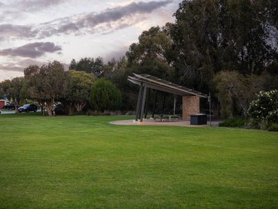 57 Mariposa Gardens, Success