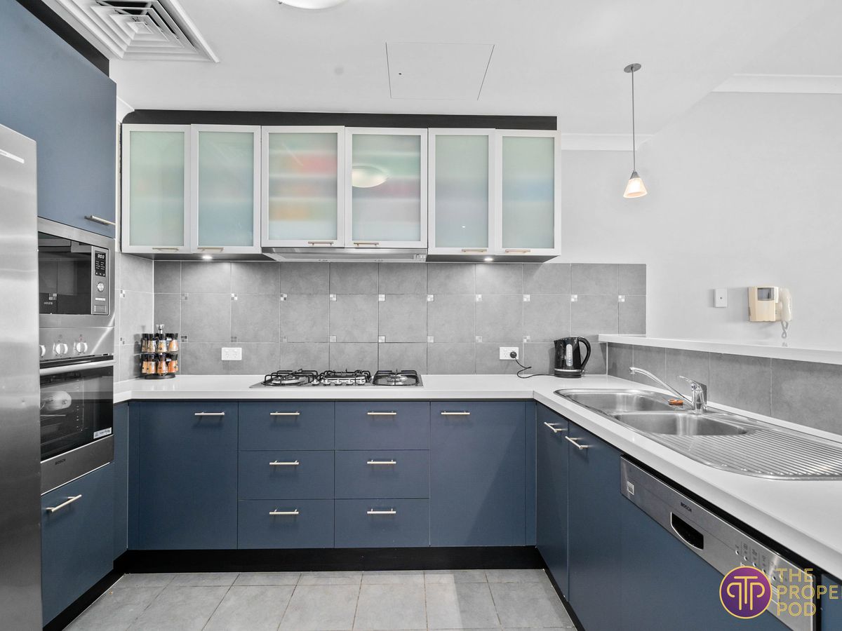 36 / 17 Rockingham Beach Road, Rockingham