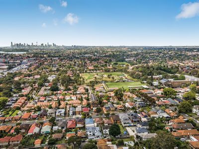 47 Lucas Road, Burwood