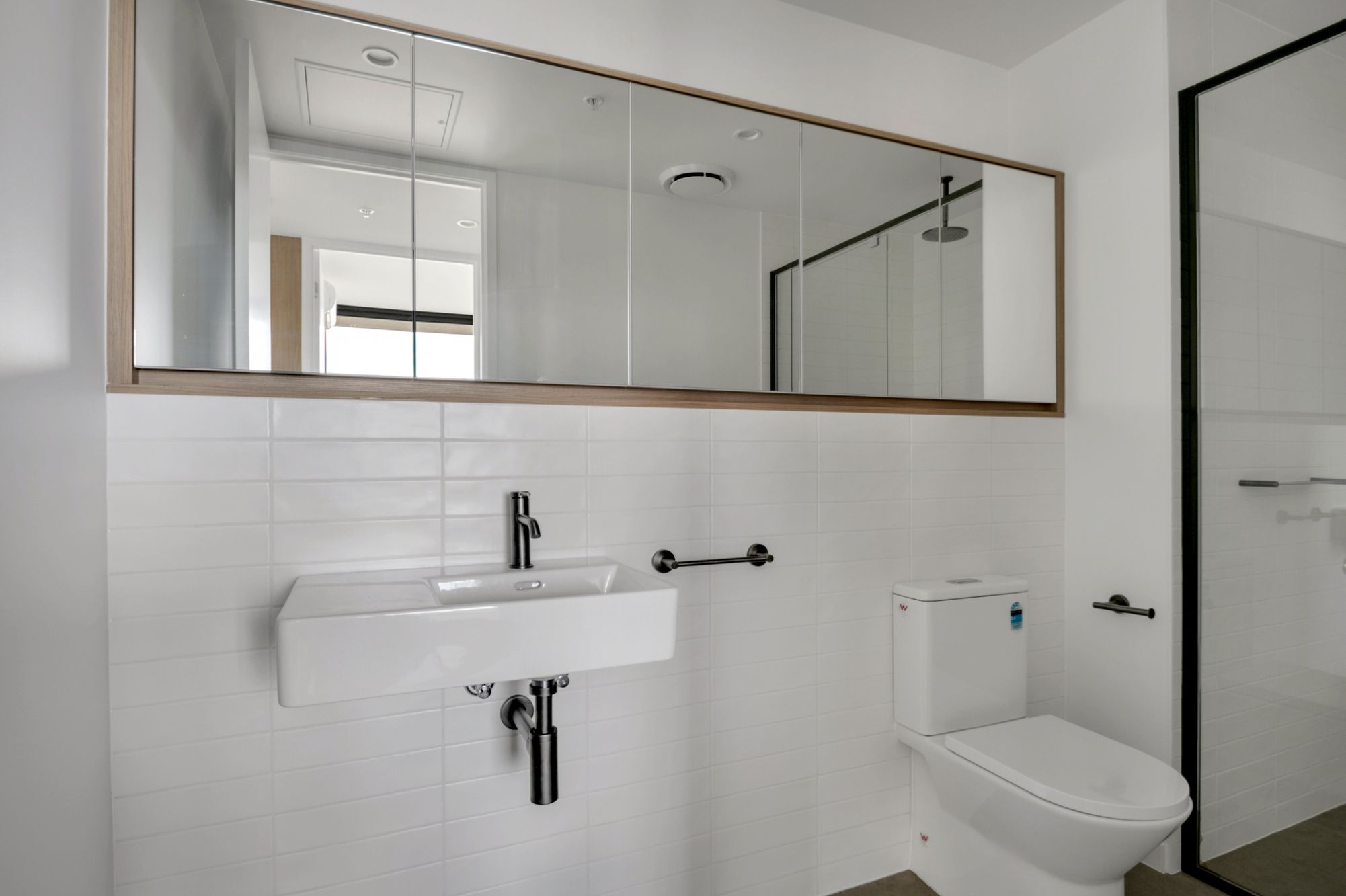 1707 / 17 Penny Place, Adelaide
