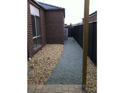 82 Sabel Drive, Cranbourne North