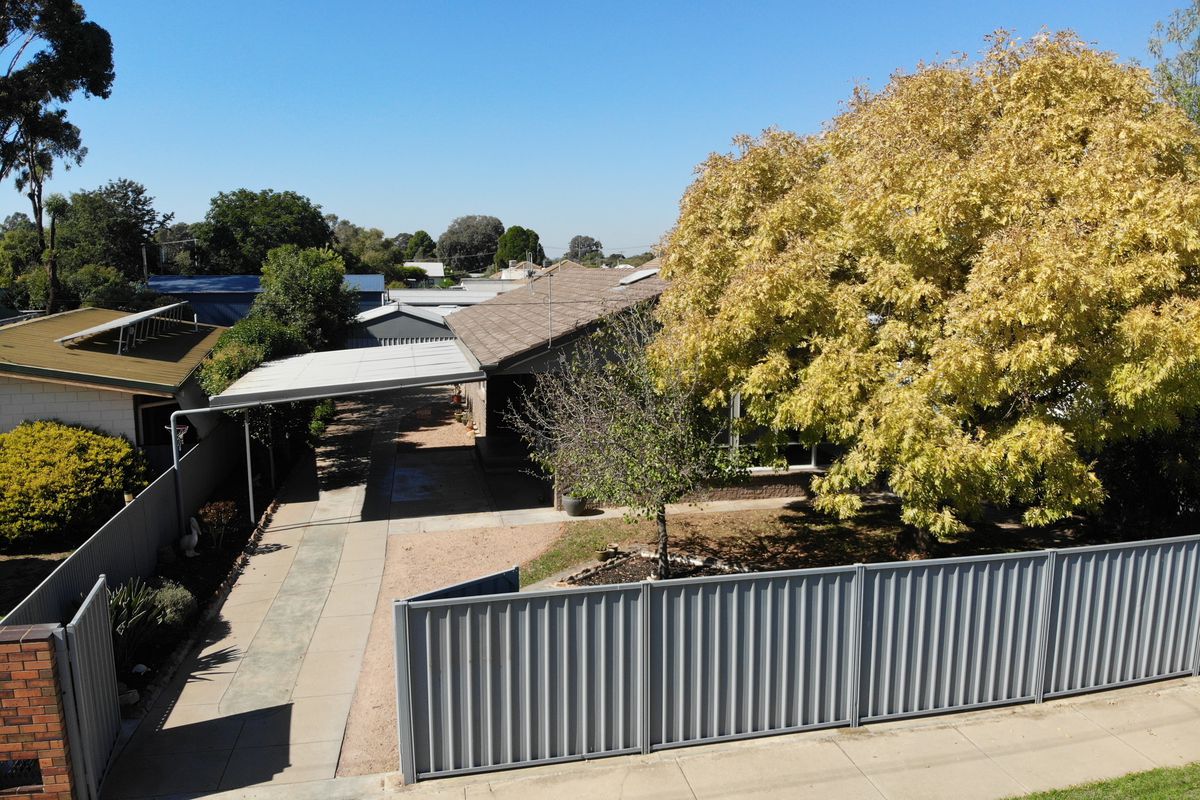 98 Albion Street, Kyabram