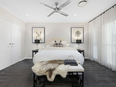 1 Feathertail Place, Gumdale