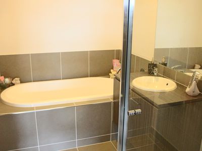 33 Remarkable Drive, Mount Duneed