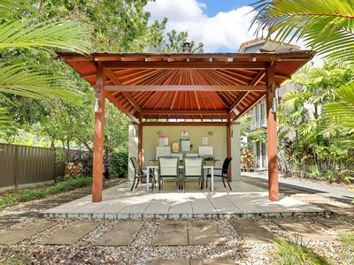 2210 / 40-42 Clifton Road, Clifton Beach