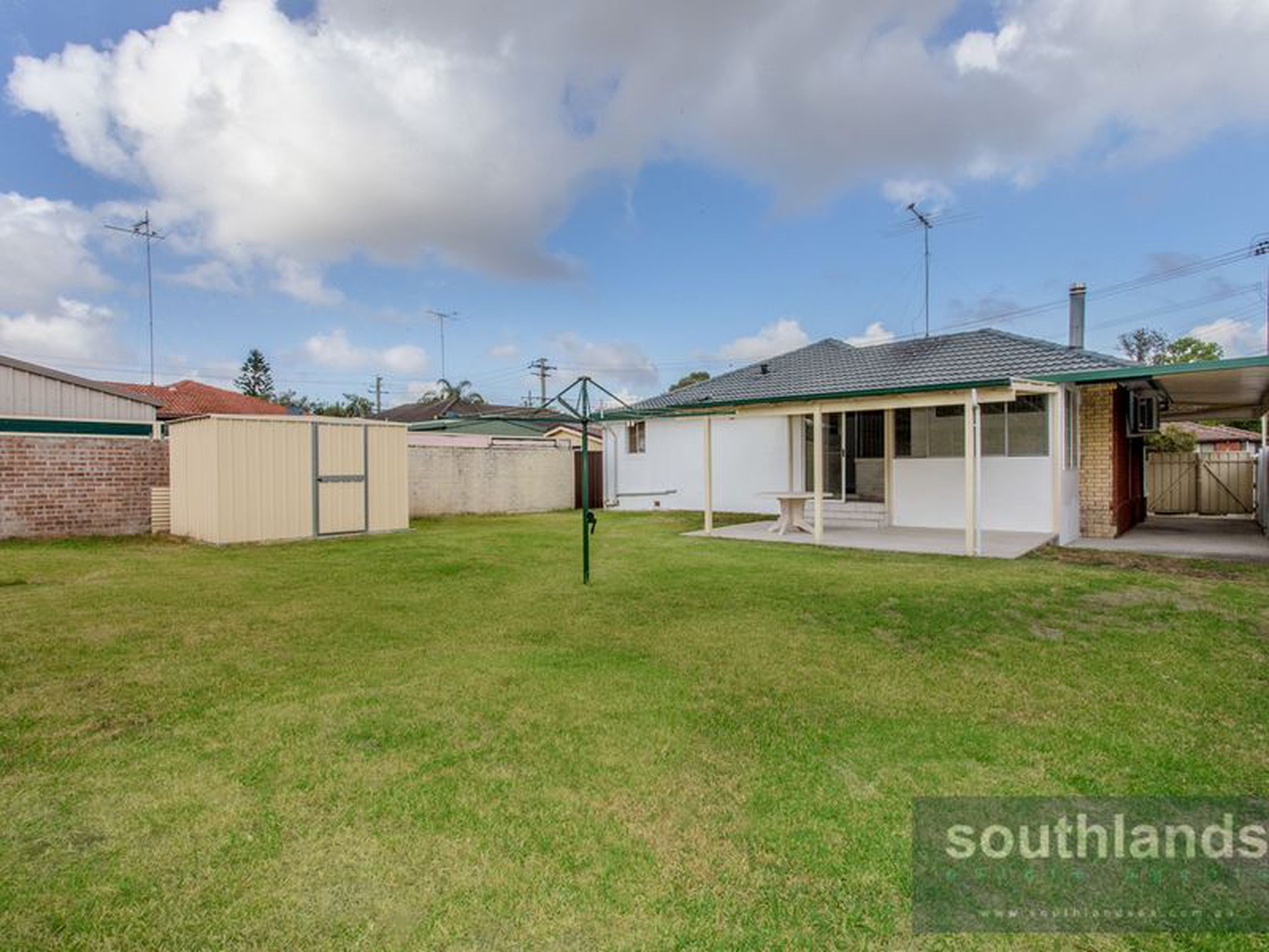 2 Stapley Street, KINGSWOOD