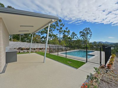 26 Rise Circuit, Pacific Pines