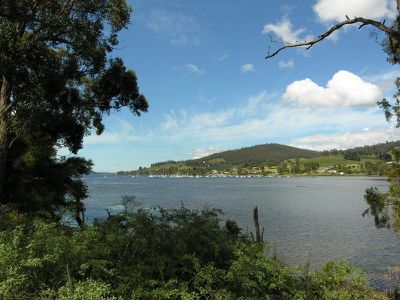 33 Esplanade Road, Cygnet