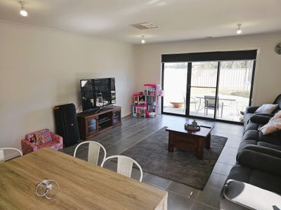 14 Glory Way, Shepparton
