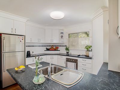 33 PARADISE STREET, Point Vernon