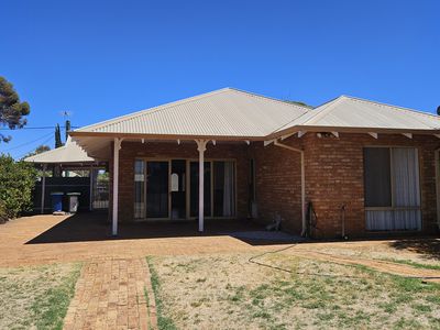 21 Campbell Street, Lamington