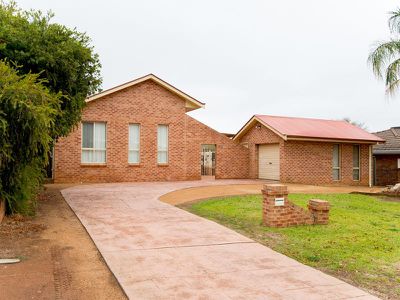 48 Murrayfield Drive, Dubbo