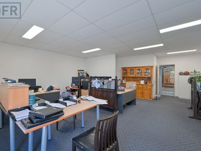 1 / 5 Baling Street, Cockburn Central