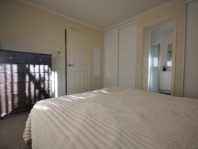 2 / 2 Phalarope Way, South Hedland