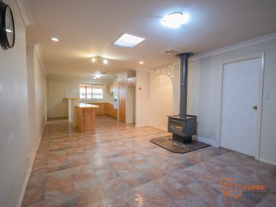 34 Eden Park Avenue, Dubbo