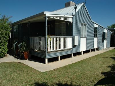 169 Galah Street, Longreach