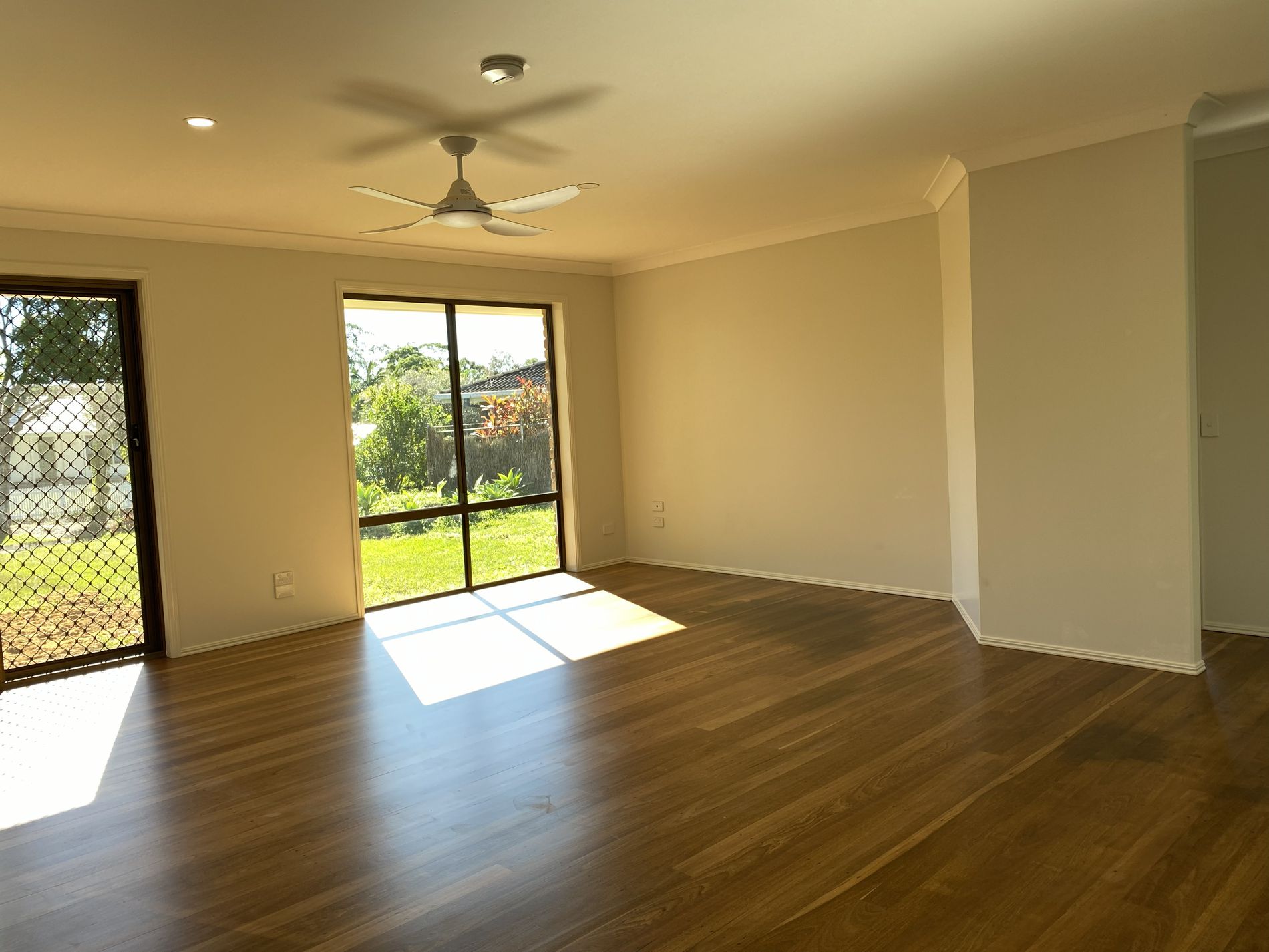 5 Nandroya Avenue, 5 Nandroya Avenue - Thumbnail 2