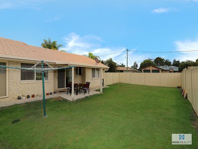 6 Bangalow Crescent, Raceview