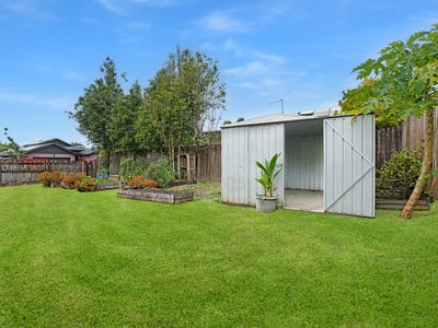 8 Timberlea Drive East, Bentley Park