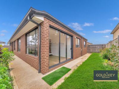 30 Broom Road, Aintree
