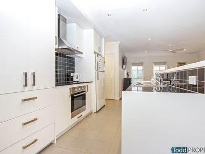 2 / 193 High Street, Heathcote