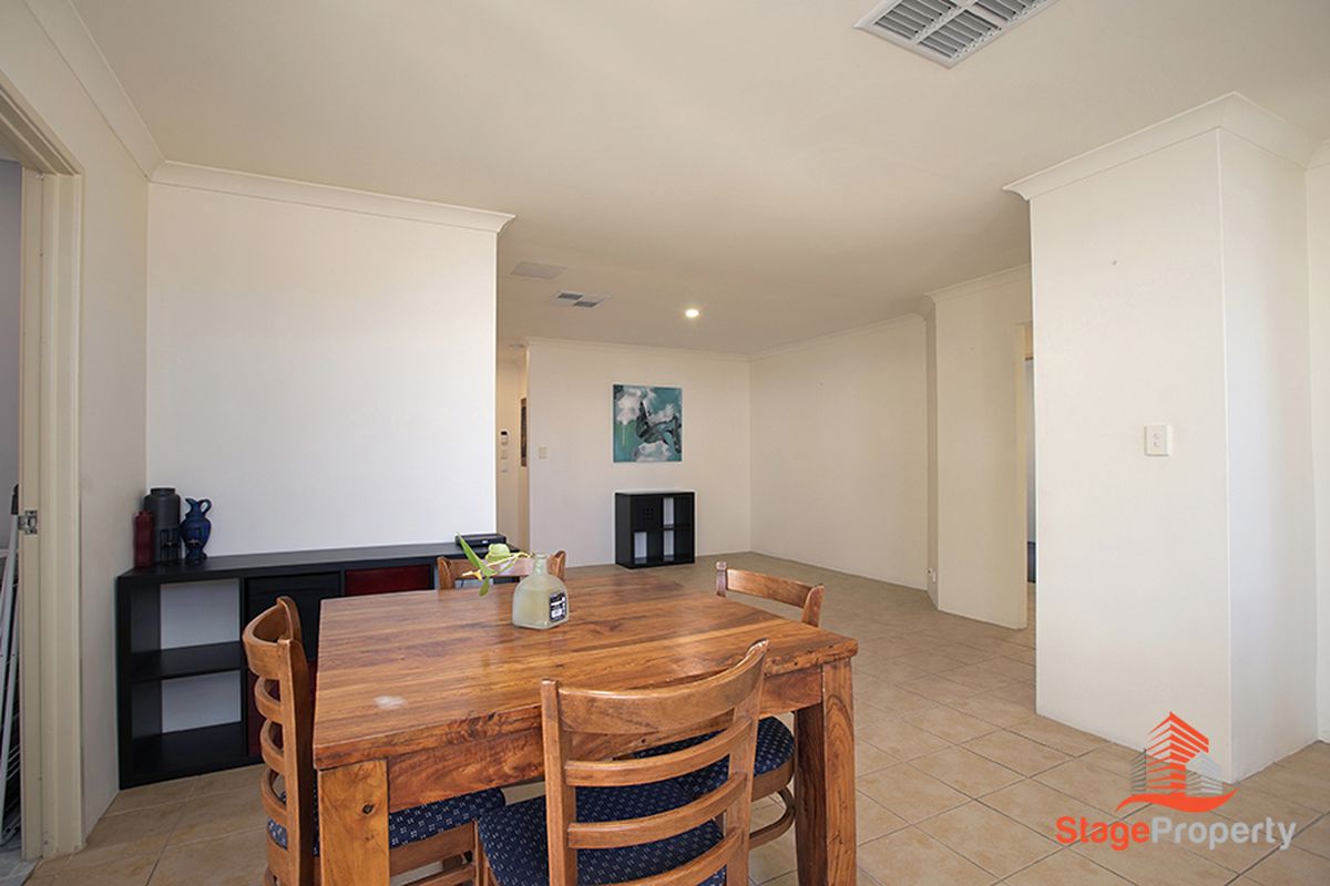 36B Lodesworth road, Westminster