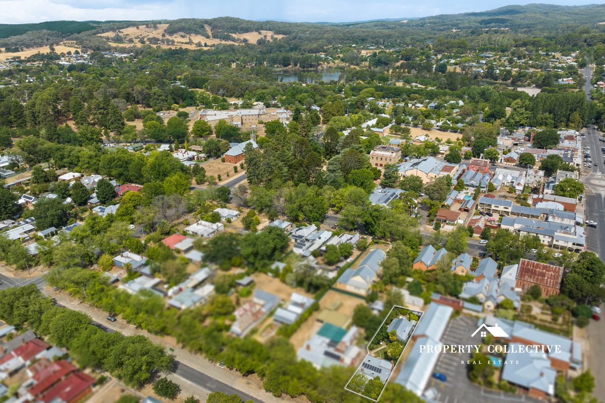 16 Finch Street, Beechworth