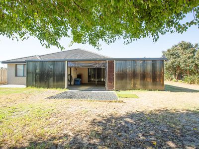 17 Burwood Road, Australind