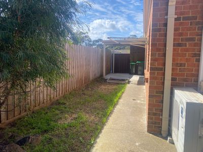 2 / 23 Mayfield Grove, Altona Meadows