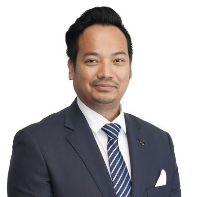 Aman Pakhrin