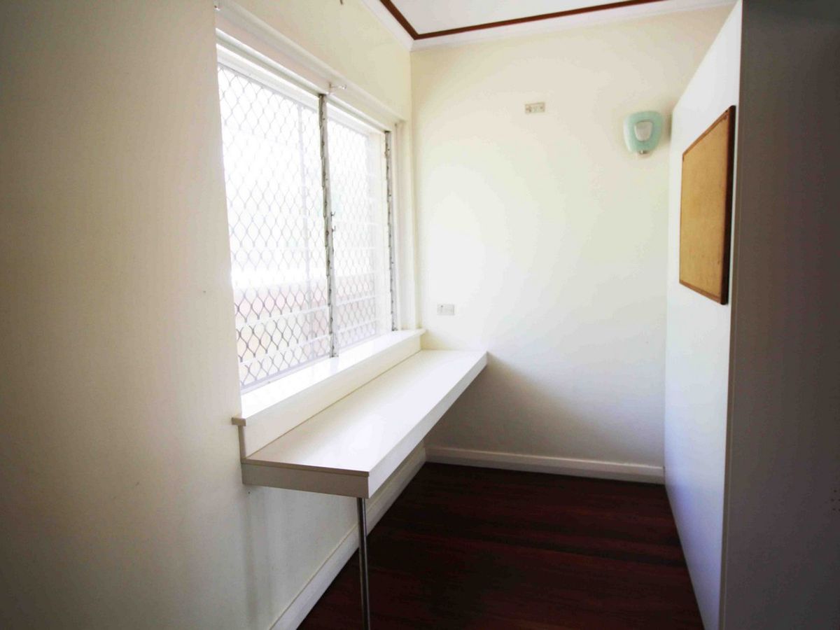 20 COOK STREET, Atherton