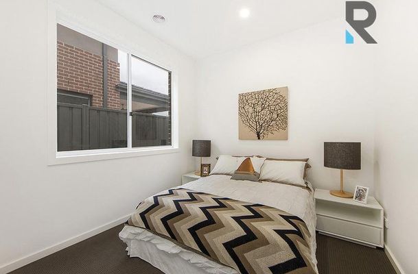 44 Marathon Boulevard, Craigieburn