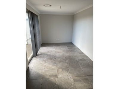 2 / 4 Vigo Cove, Baldivis