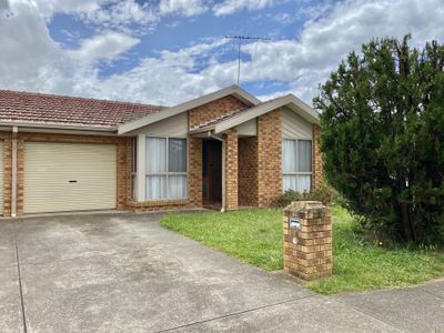 1 / 202 Werribee Street North, Werribee