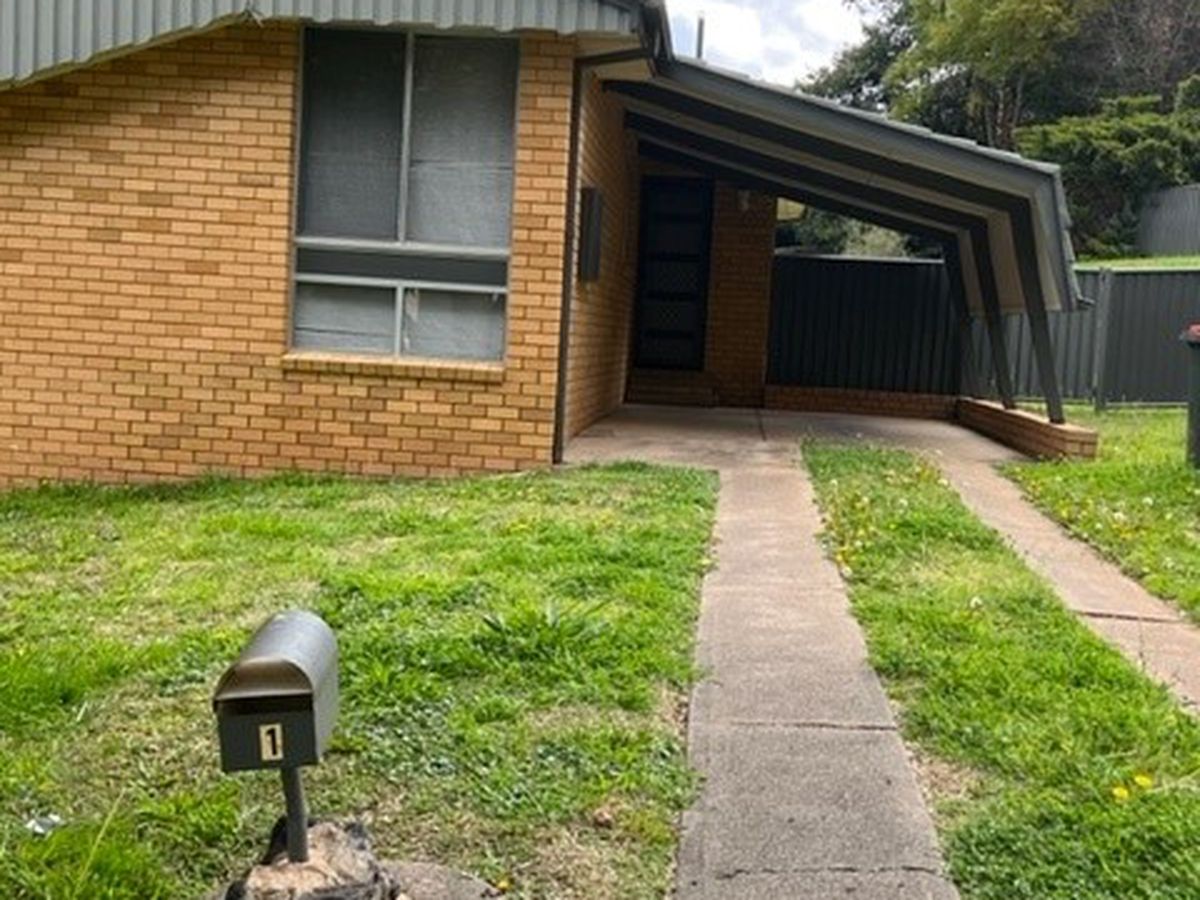 1 / 48 Janison Street, Tamworth First National Real Estate Tamworth