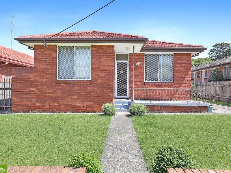 76 Jane Avenue, Warrawong