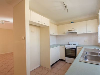 4 Sandover Court, Wattle Grove