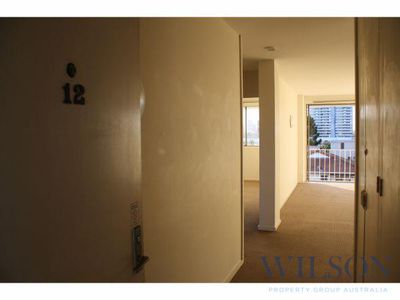 12 / 223 Cavendish Road, Coorparoo