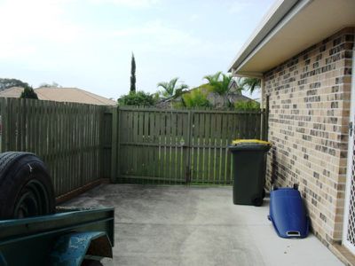 9 King Henry Court, Torquay